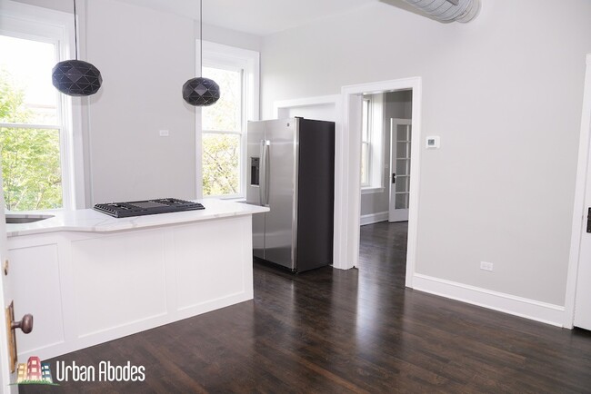 Foto del edificio - 3559 N Ashland Ave