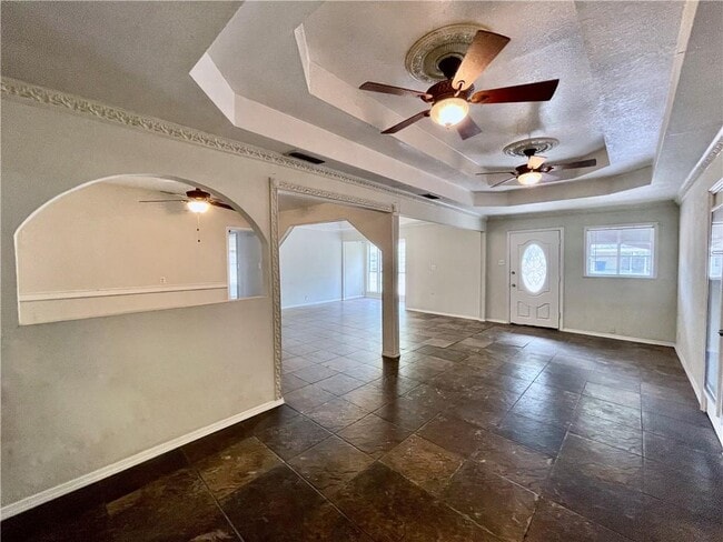 Building Photo - 3200 Bengston St