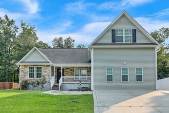 Building Photo - 244 Blue Creek Farms Drive