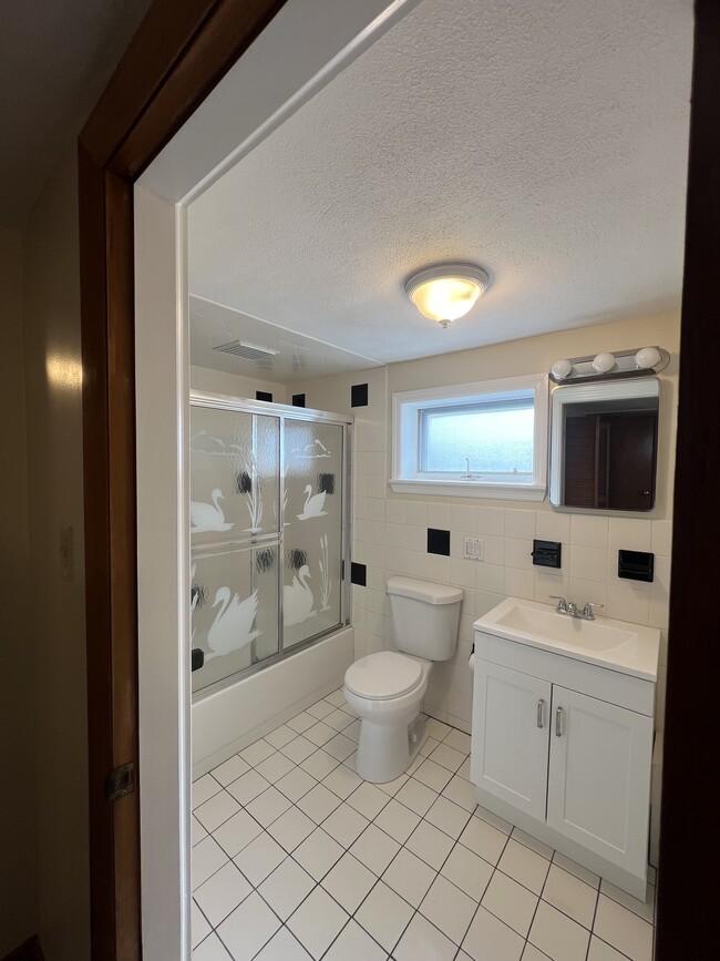 Building Photo - 198 Washington St