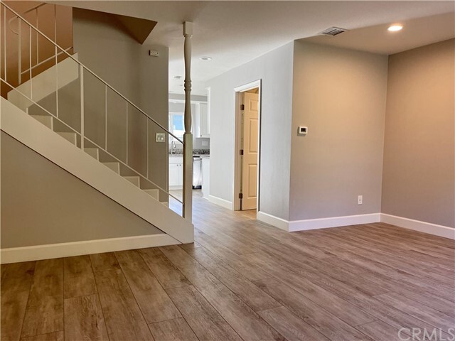 Building Photo - 8150 Santa Inez Dr