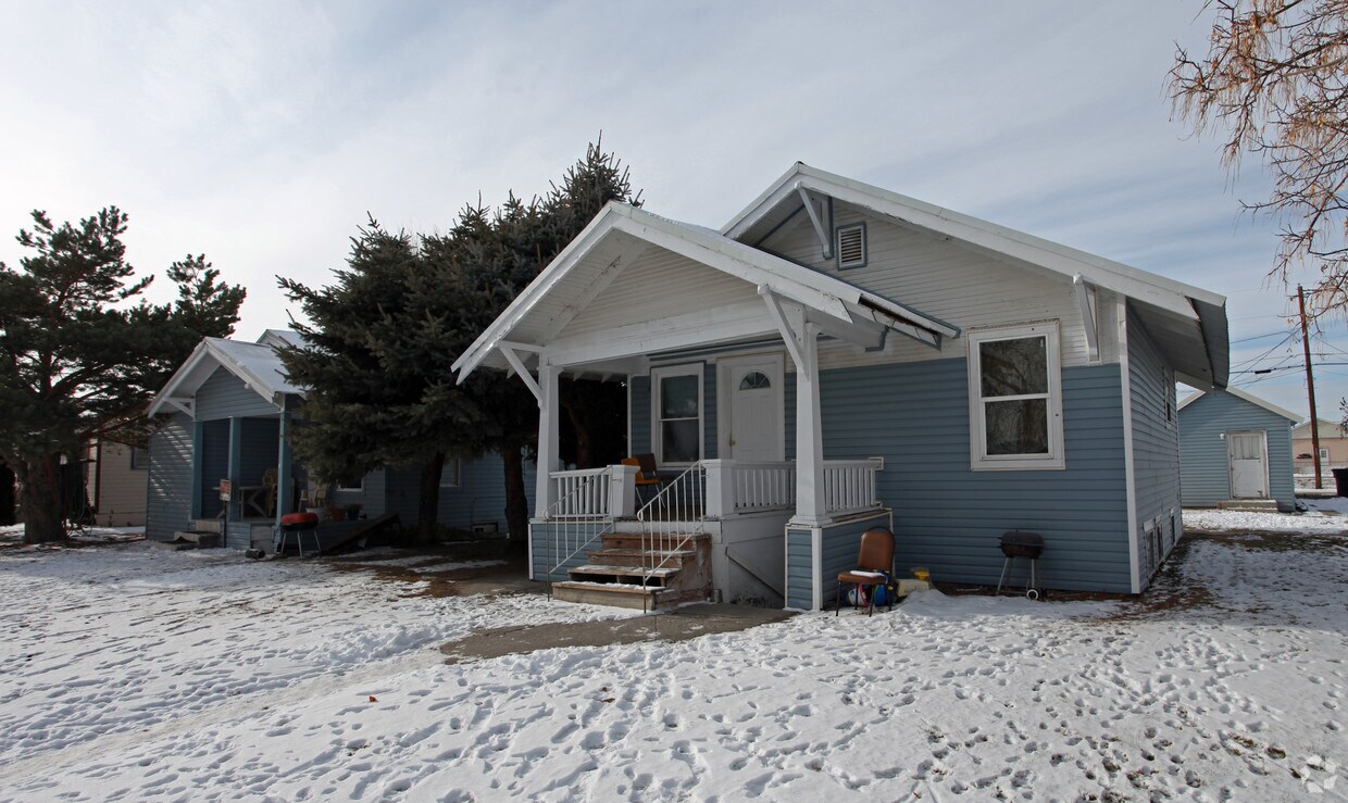 Primary Photo - 1610 Hansen Ave