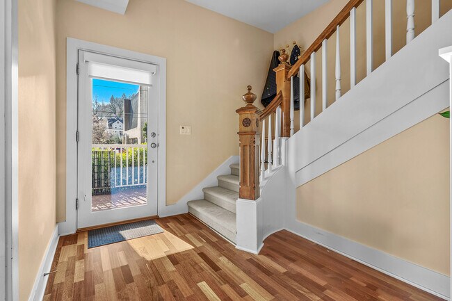 Foto del edificio - 2445 NW Lovejoy St