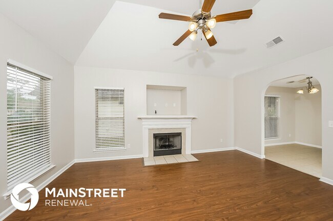 Building Photo - 485 Fox Run Cir