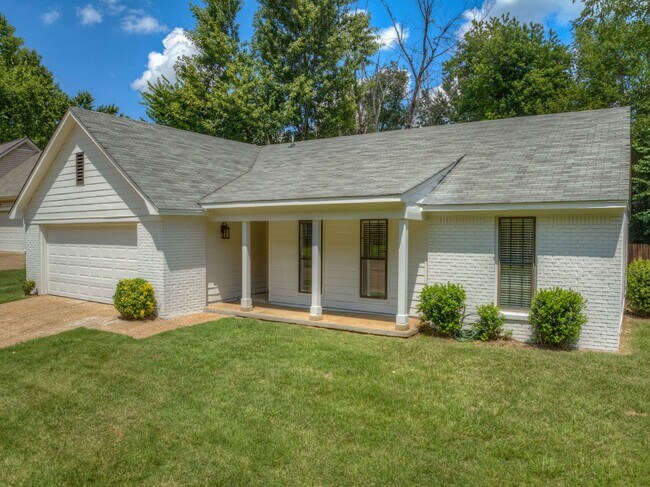 Photo - 5716 Heartwood Dr Apartment