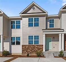 Building Photo - 2840 Laurel Ridge Cir