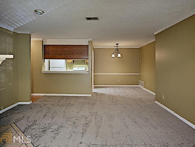 Foto del edificio - 102 Barrington Hills Dr
