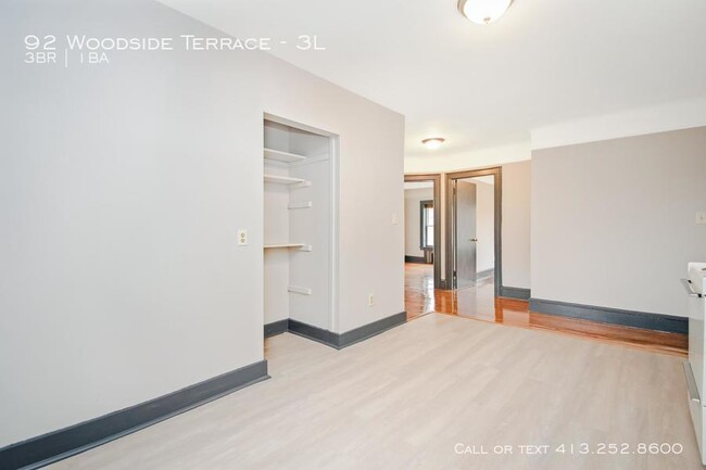 Foto del edificio - 92 Woodside Terrace
