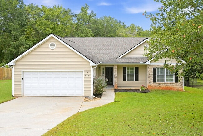 Building Photo - 229 Clearwater Dr
