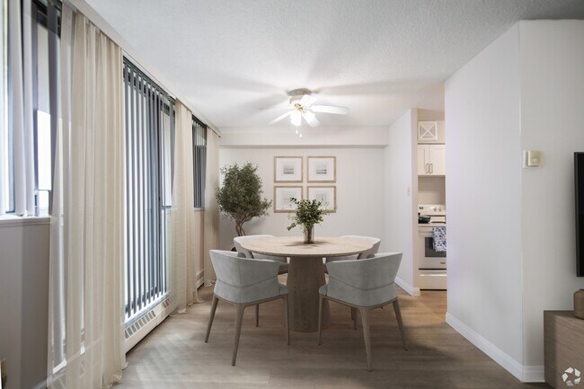 Photo du bâtiment - Tomken Place