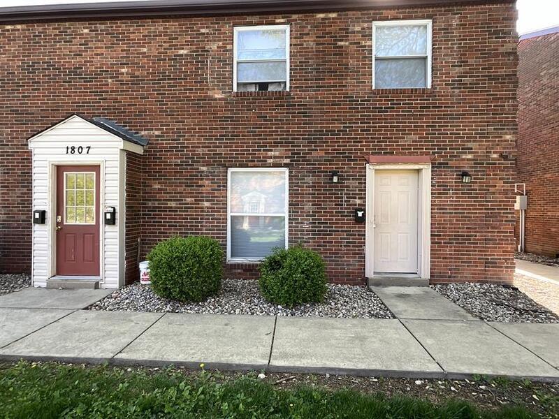 Primary Photo - 1807-2 Jamestown Road
