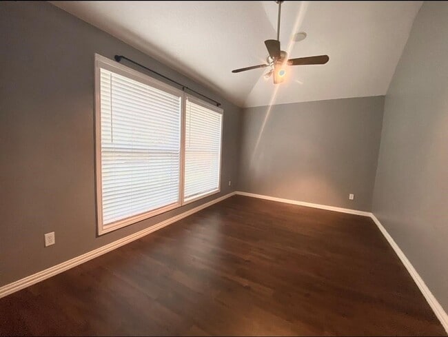 Foto del edificio - 18011 Pelican Way Rd