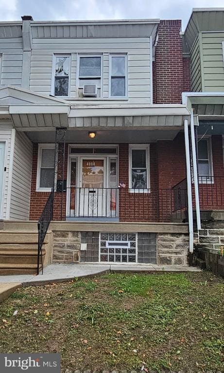 Building Photo - 4008 Gilham St