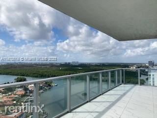 Foto del edificio - 3 br, 3.5 bath Condo - 330 Sunny Isles Blv...