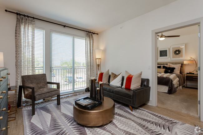 1BR,1BA - 753SF - F - LIVING AREA - Everra Midtown Park