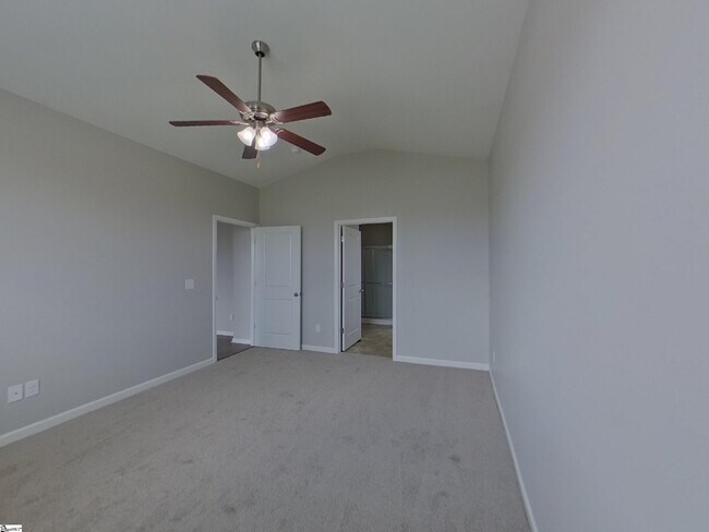 Foto del edificio - 312 New Spring Ln