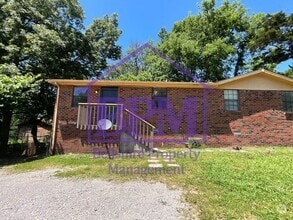 Building Photo - 4417 Central Valley Dr