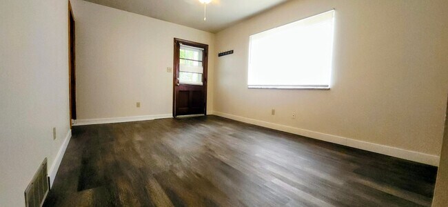 Foto del edificio - 510 Clinton St