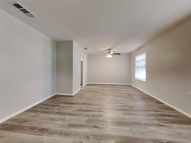 Foto del edificio - 808 Stratford Dr