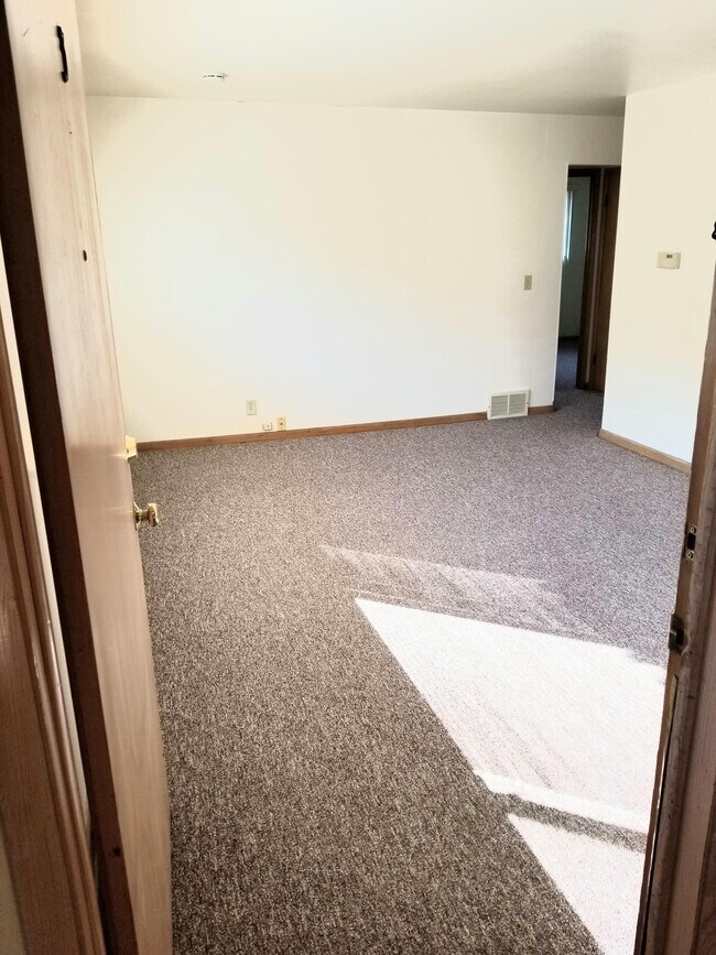 Foto del edificio - W169N8916 Hoyt Dr