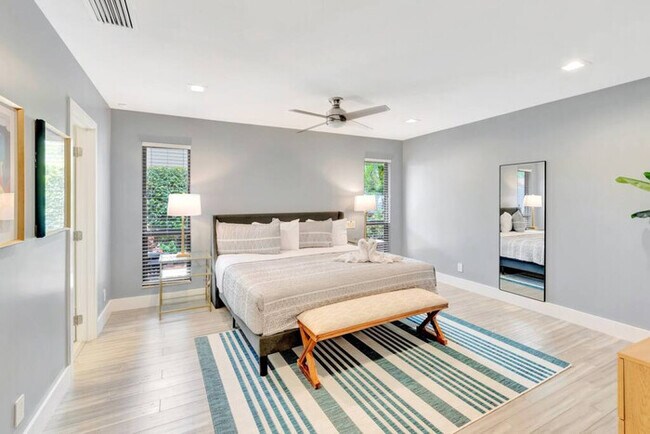 Building Photo - Idyllic Boca Pool Home: 4/2.5 + Study-FAU ...