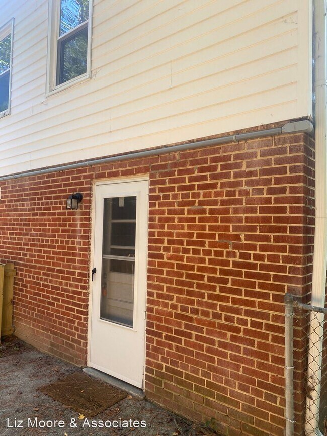 Foto del edificio - 1 br, 1 bath House - 127 Davis Drive