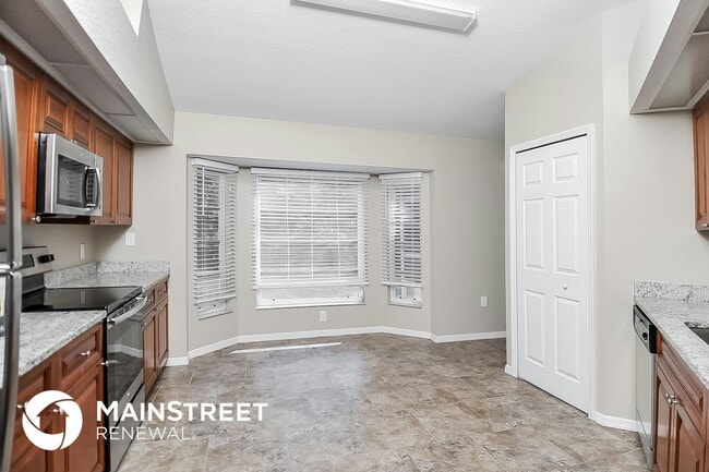 Building Photo - 5204 Alametos Terrace