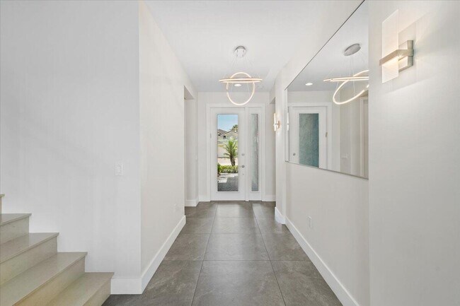Building Photo - 15377 Green River Ct