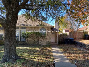 Building Photo - 10307 Lone Pine Ln
