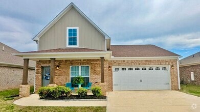 Building Photo - 15695 Landview Ln