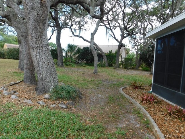 Building Photo - 62 N Pizarro Point