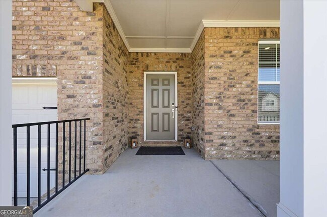 Building Photo - 3939 Alderstone Dr