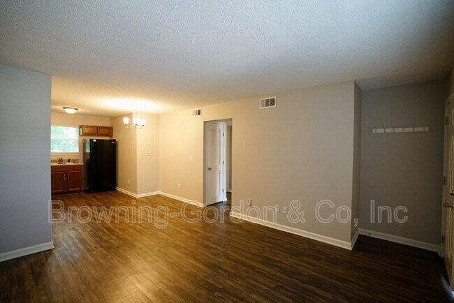 Foto del edificio - 1305 Acklen Ave