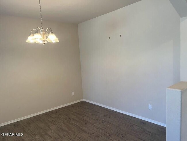 Foto del edificio - 7561 Red Cedar Dr