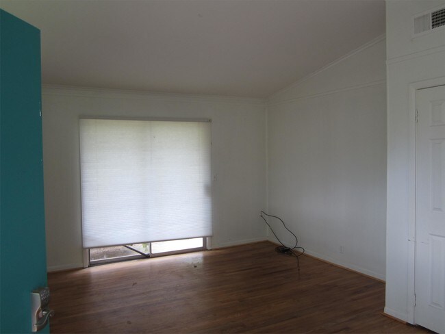 Building Photo - 155 Ambler Rd