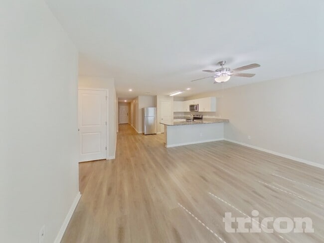 Building Photo - 15676 Del Norte Dr