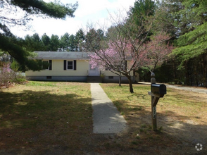 Building Photo - 114 Range Rd