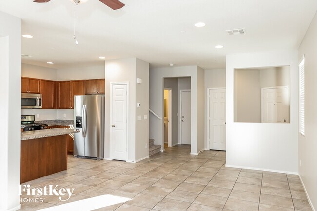 Building Photo - 1056 Water Cove St