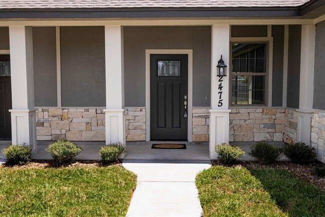 Foto del edificio - 2463 Freeway Manor Dr