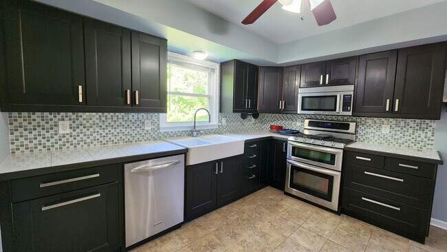 Foto del edificio - 9238 Limestone Pl