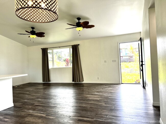 Building Photo - 16-2083-2083 Anthurium Dr