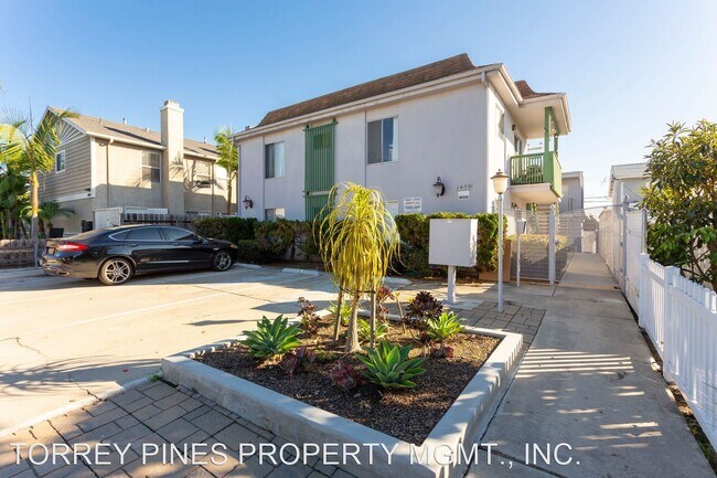 Foto del edificio - 1459 Hornblend St