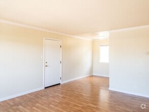 Building Photo - 801 Meadowsweet Dr