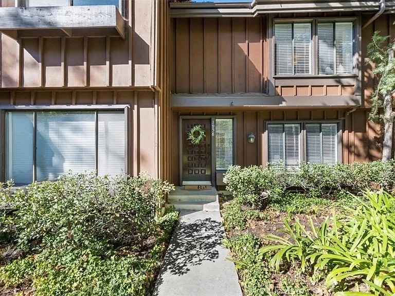 front door - 1958 Mount Shasta Dr