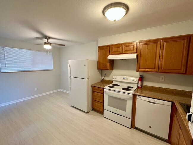 Photo - 4355 Moore St Apartment