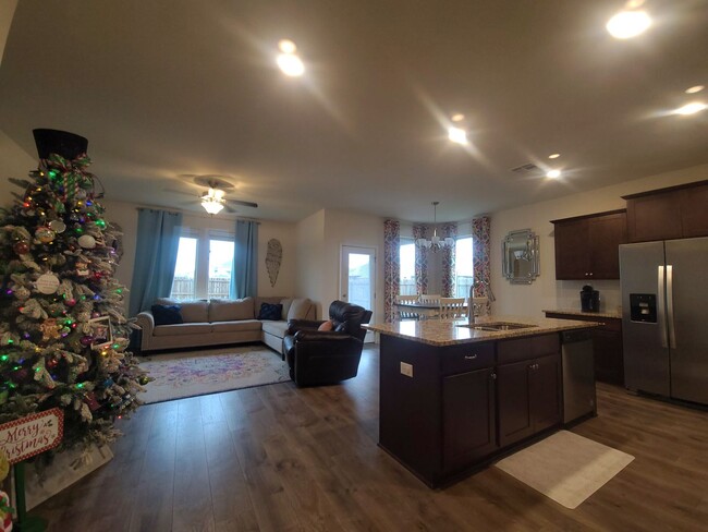 Foto del edificio - 4/2 Smart Home South Lake Charles