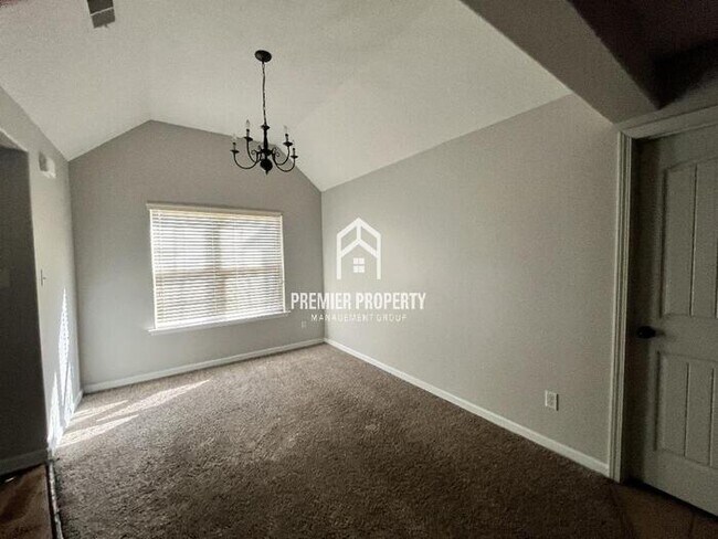 Foto del edificio - 9304 Acadia Pl