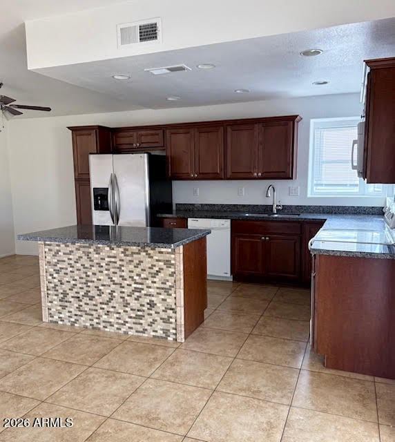 Building Photo - 7502 W Desert Cove Ave