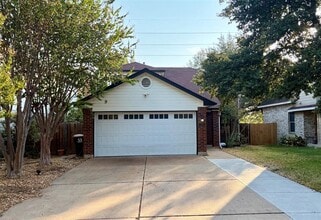 Building Photo - 7613 Peabody Dr