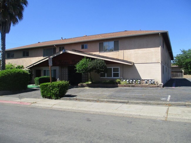 Foto del edificio - 4229 Boone Ln